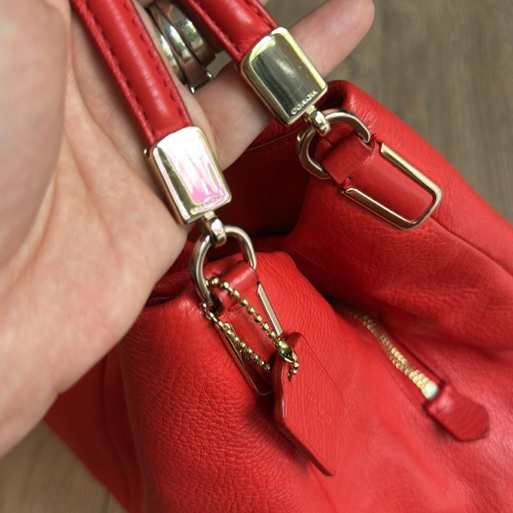 VINTAGE COACH LARGE TRIPLE COMPARTMENT LEATHER HOBO SHOULDER BAG RED EEEUC - Picture 3 of 14
